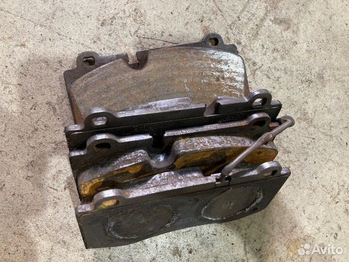 Тормозные колодки переднее Mercedes-Benz S-Class