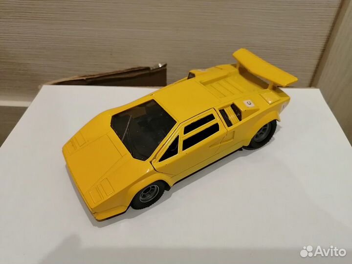 Lamborghini Countach Tonka-Polistil Italy 1:23