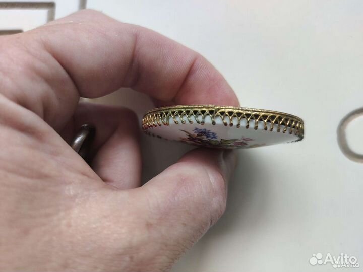 Броши СССР эмаль, с камнями, бусы чешские