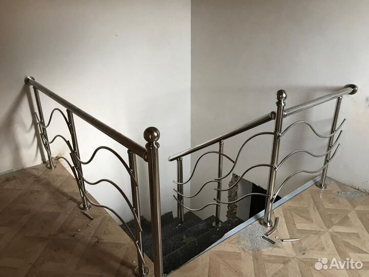 Стеклянные перила