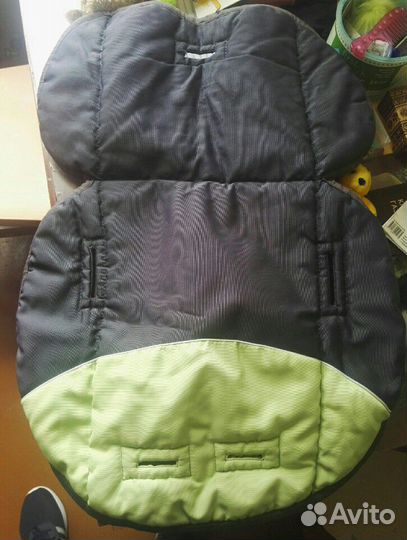 Чехол на стульчик для кормления состояние отличное