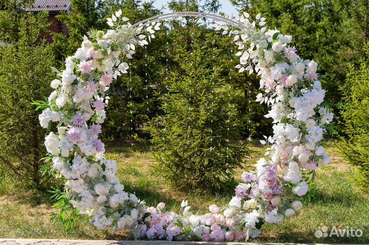 Свадебный декоратор