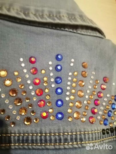 Жилетка джинсовая для девочки 6-8 лет