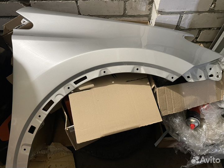 Крыло переднее правое RAV4