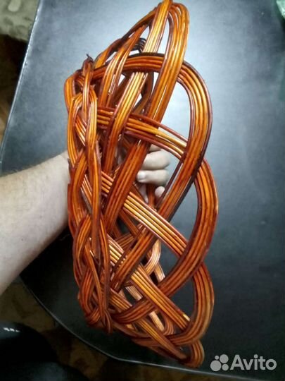 Плетёная ваза