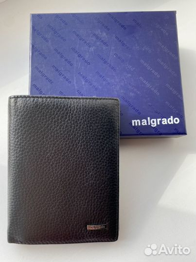 Мужское кожаное портмоне