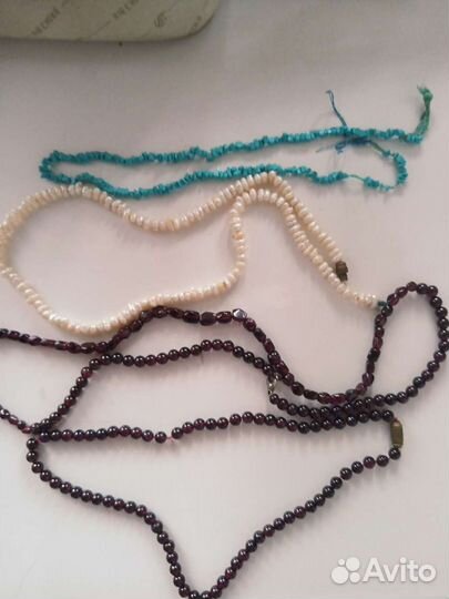Бусы различные