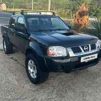 Nissan NP300 2.5 MT, 2008, 329 300 км, с пробегом, цена 980 000 руб.