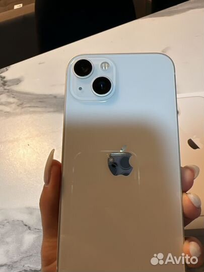 iPhone 13