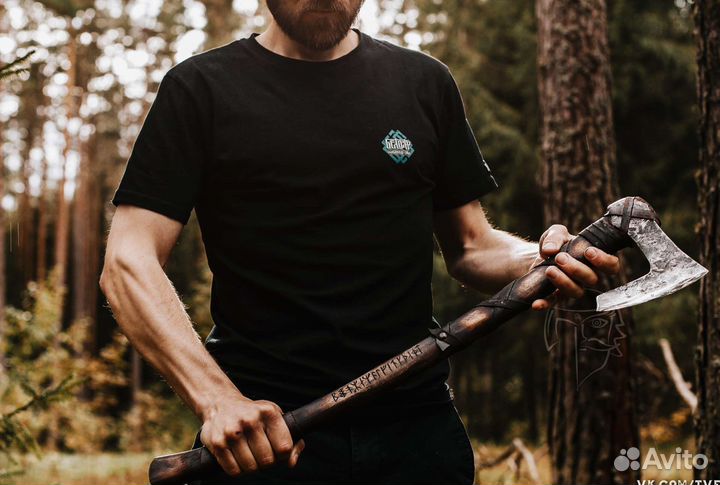 Кованый топор исторический Скандинав