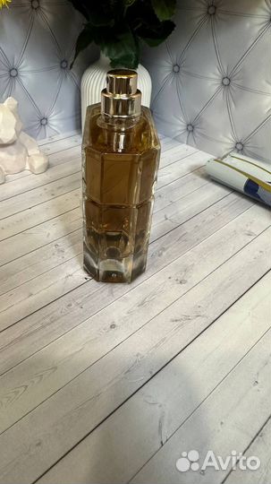 Baldessarini ambre 88ml с витрины