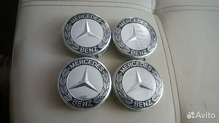 Колпачок ступицы мерседес