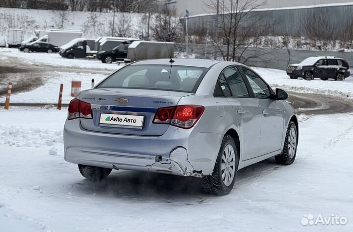 Chevrolet Cruze 1.6 AT, 2011, 175 309 км