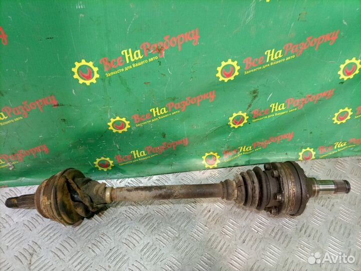 Привод передний левый Volkswagen Passat B3