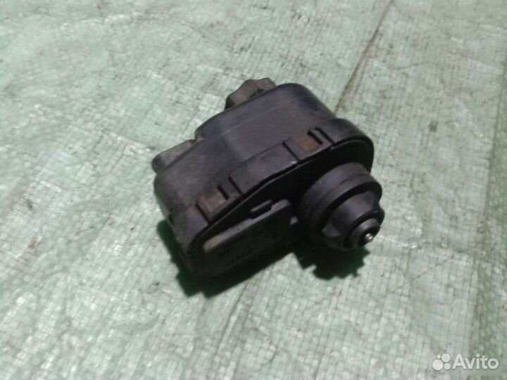 Корректор фары Opel Vectra A