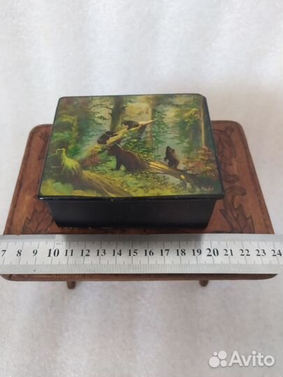 Шкатулка Федоскино 