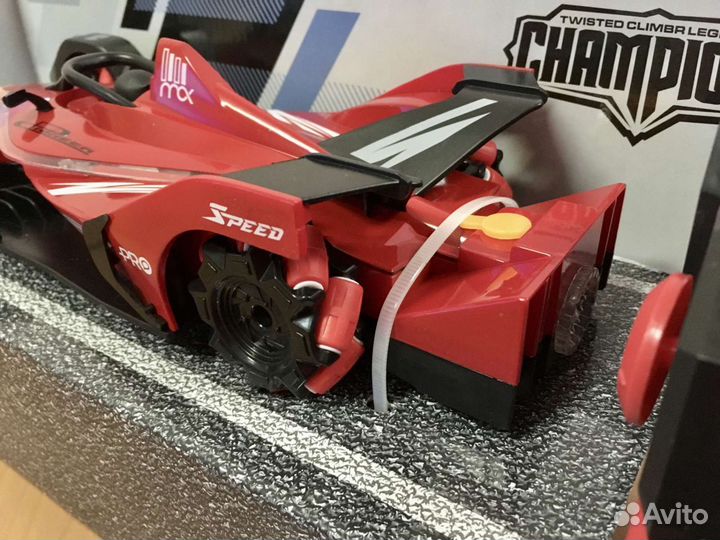 Радиоуправляемая гоночная машина F1