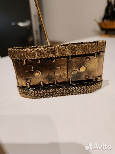 Модель танка т64 латунь