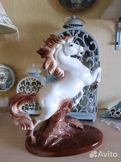 Статуэтка Конь. СССР, 37см