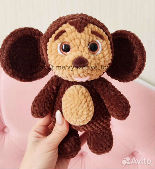 Мягкая игрушка чебурашка, вязаная