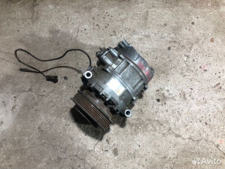 Компрессор кондиционера Audi A6 C5/4B 2002