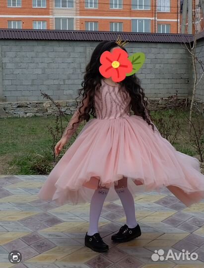 Прокат детских платьев