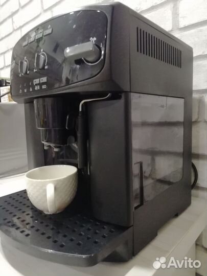 Кофемашина delonghi