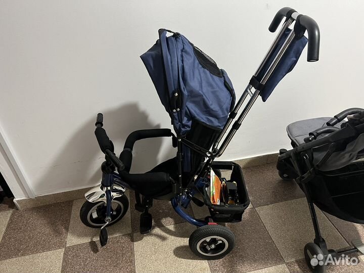 Трехколесный велосипед