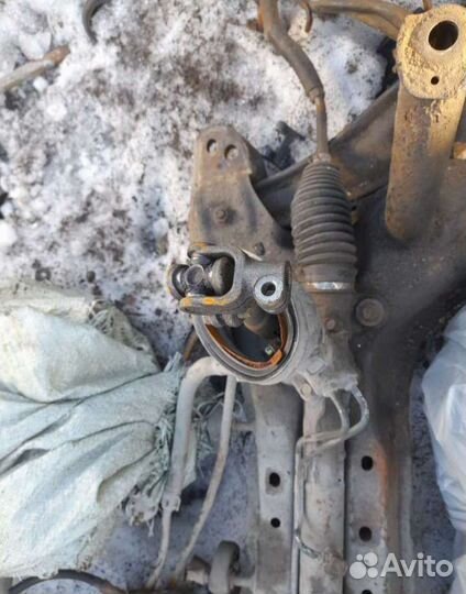 Toyota yaris 99-2003 б/у