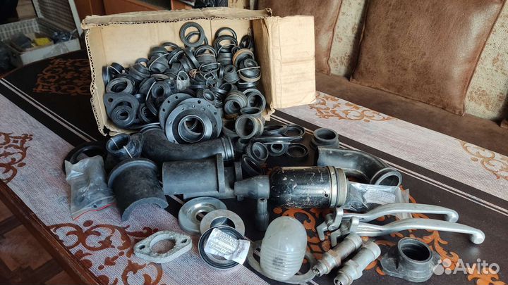 Запчасти на мотоцикла Урал Днепр