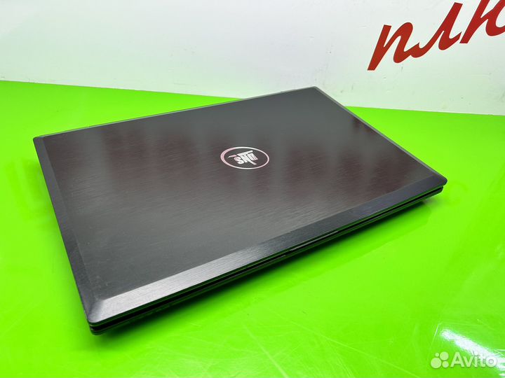 Мощный большой ноутбук