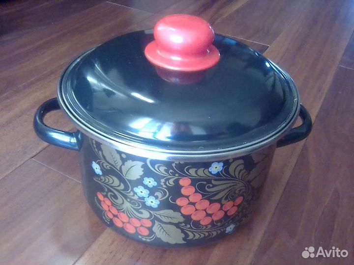 Сковороды и кастрюли