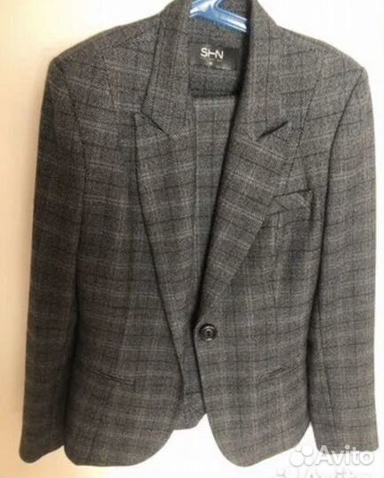 Костюм брючный