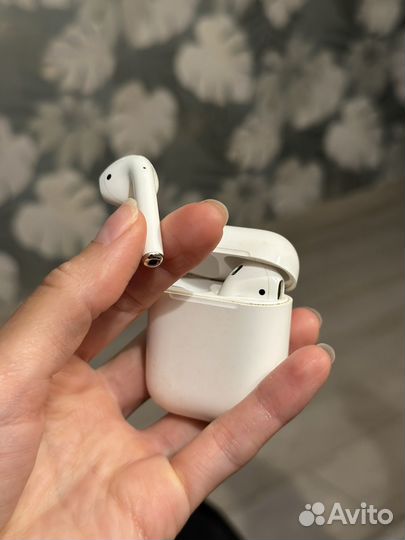 Apple airpods 1 оригинал