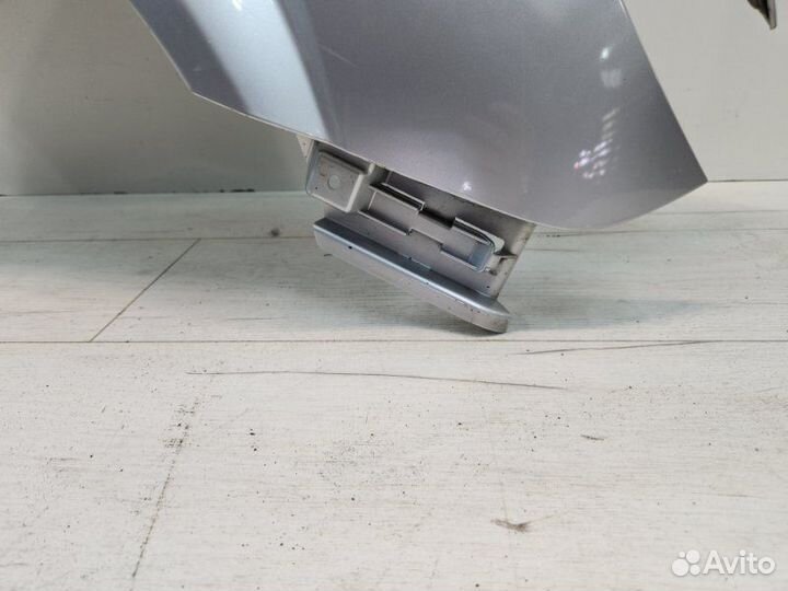 Крыло Mercedes Viano W639 ом646