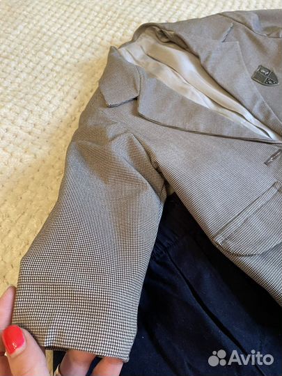 Костюм тройка для мальчика б/у