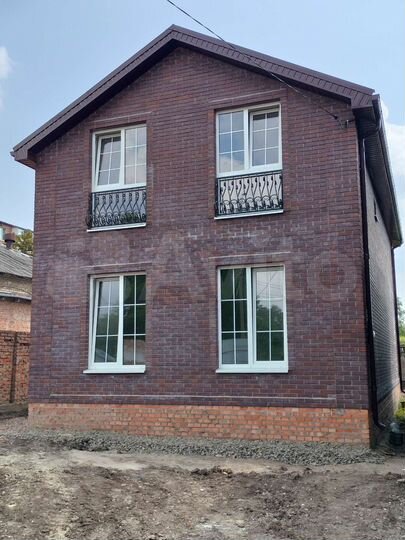 Дом 135 м² на участке 4 сот.