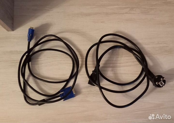 Монитор Samsung SyncMaster 740N