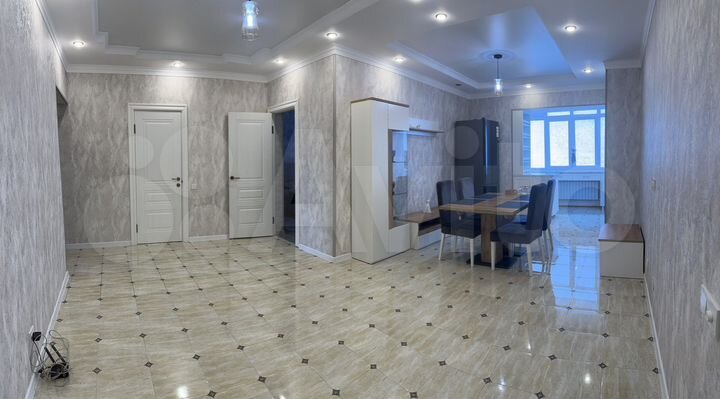 2-к. квартира, 85 м², 7/10 эт.