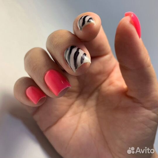 Маникюр гель-лак педикюр