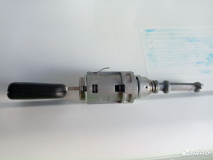 Личинка замка двери Ситроен С3 и С2