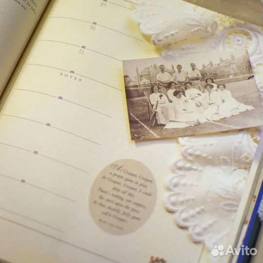 Винтажная записная книга на английском