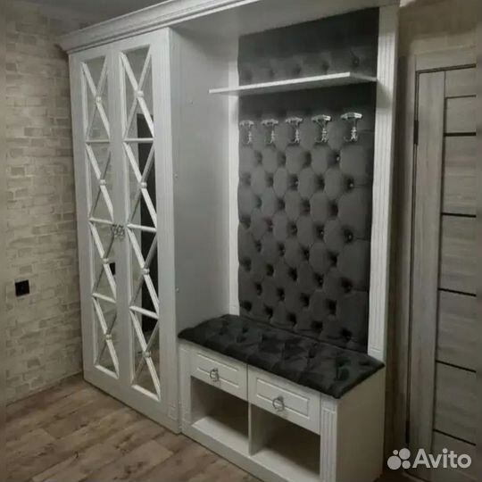 Прихожая