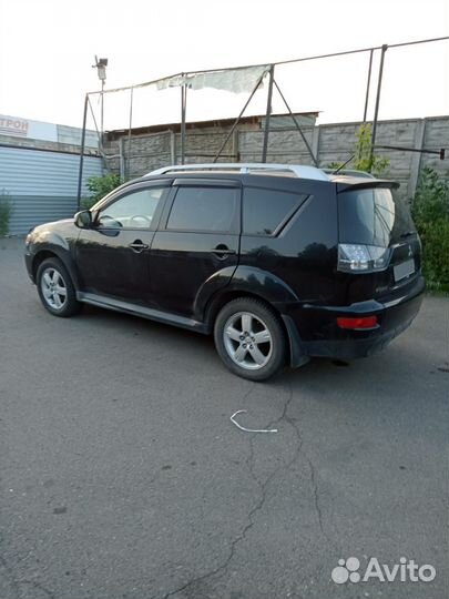 Mitsubishi Outlander 2.0 CVT, 2010, 142 665 км