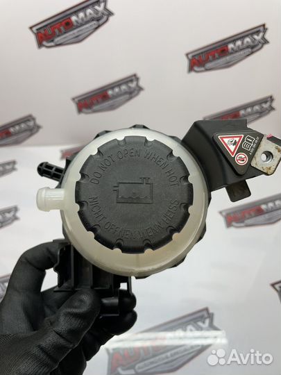 Бачок расширительный Mercedes GLC X253 2017