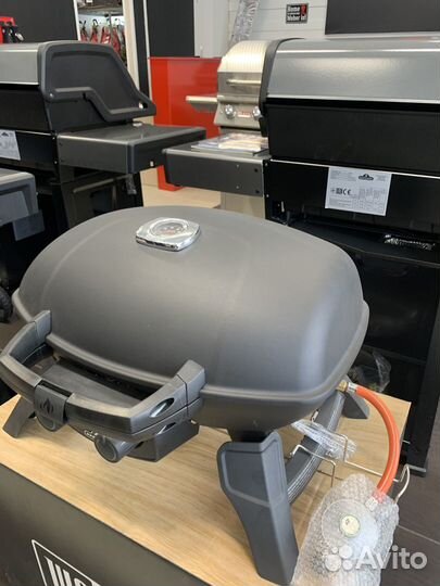 Портативный газовый гриль Napoleon, TravelQ 285