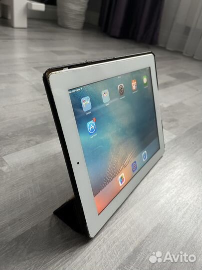 Apple iPad 2 64Гб Wi-Fi + Cellular