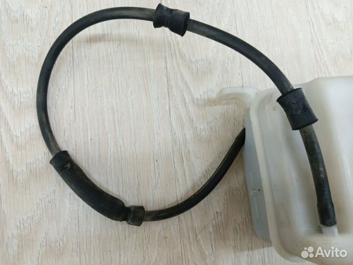 Бачок расширительный Hyundai Ix35