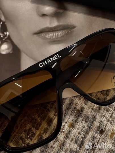 Солнцезащитные очки chanel