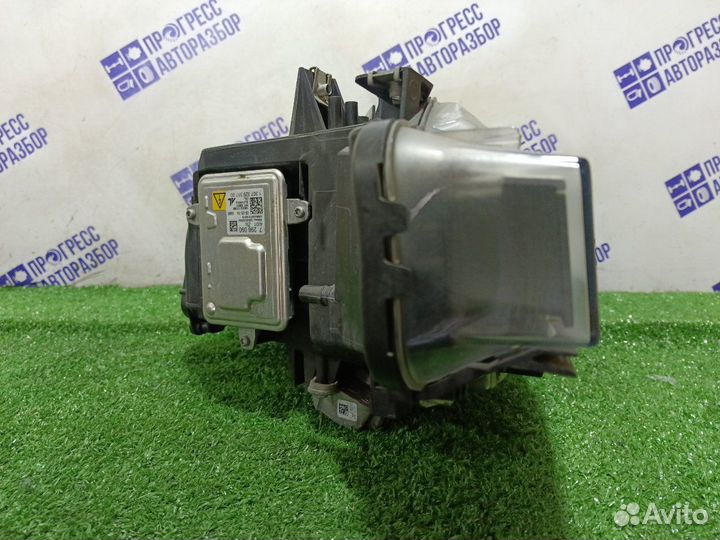 Фара левая Bmw F30 седан 2.0 N47D20C 2014